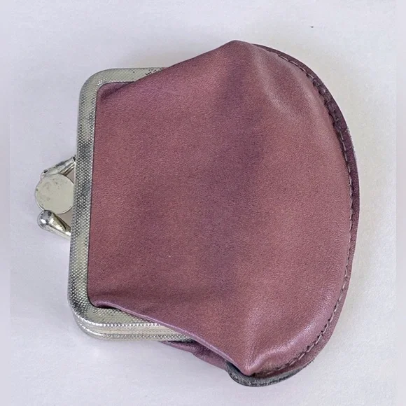 💥RARE💥1930s Antique Double Pocket Unique Kiss Lock Stamped Cowhide Coin Purse - Picture 8 of 10